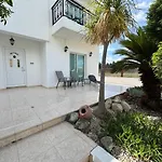 Villa White Rose *