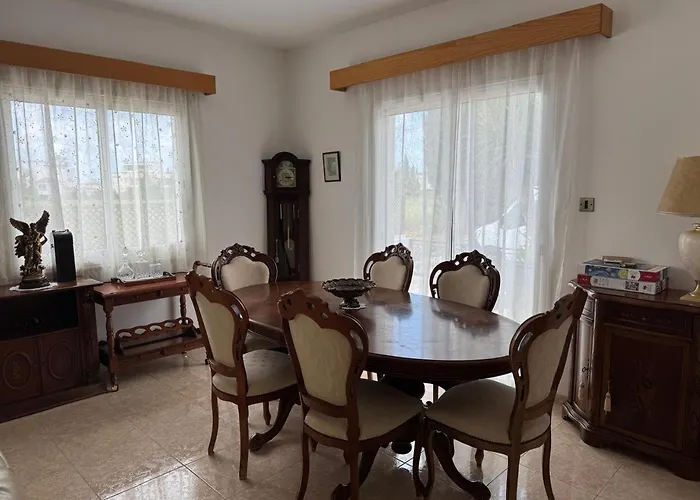 White Rose Villa